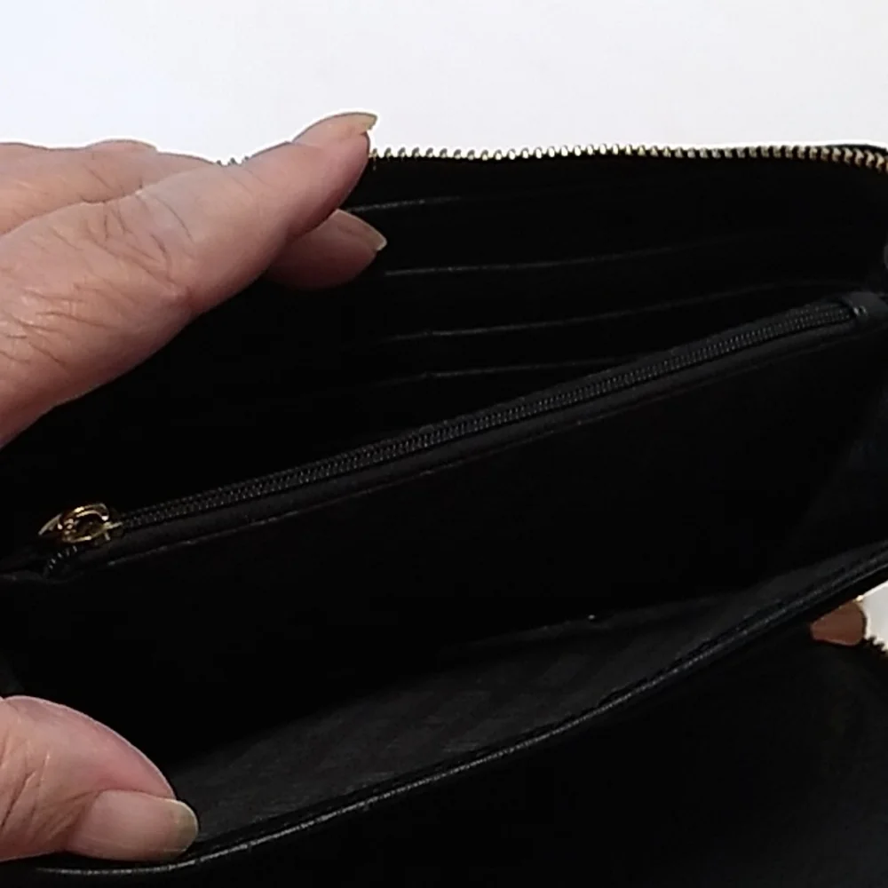 Steve Madden Wallet - Picture 7 of 9
